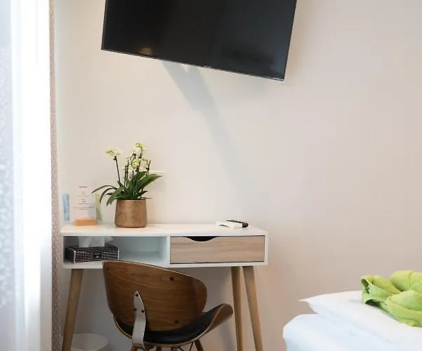 Cityapartements Fn2-fn4 Klimatisiert بيت ضيافة فريدريشسهافن