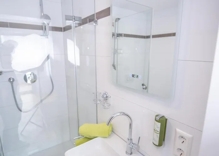 Cityapartements Fn2-fn4 Klimatisiert 4* فريدريشسهافن